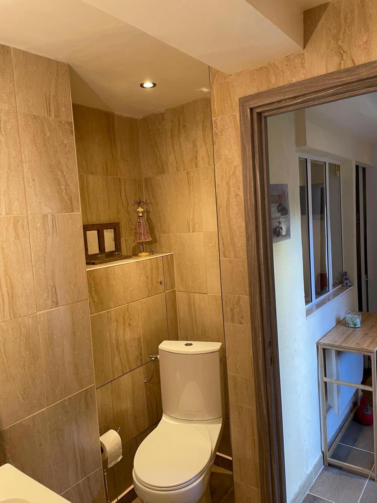 Appartement De Plain-Pied Avec Jardin Avignon Eksteriør bilde