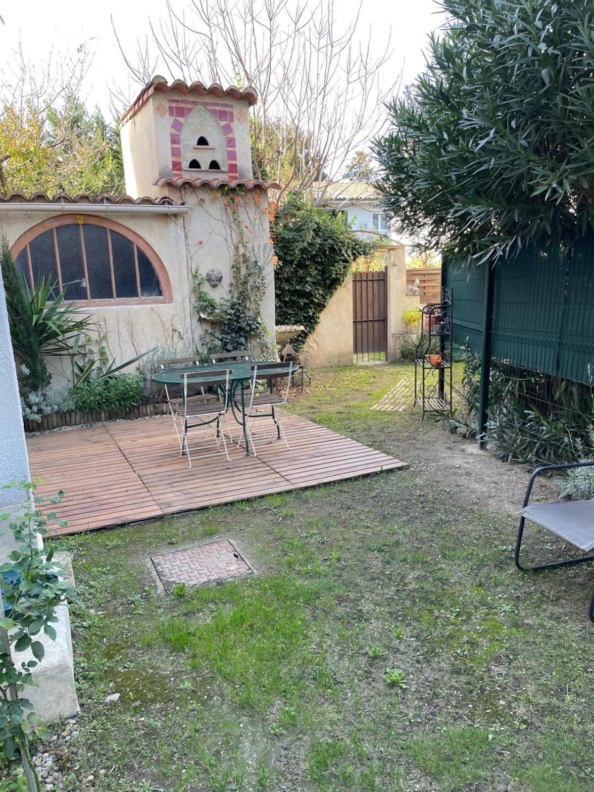 Appartement De Plain-Pied Avec Jardin Avignon Eksteriør bilde